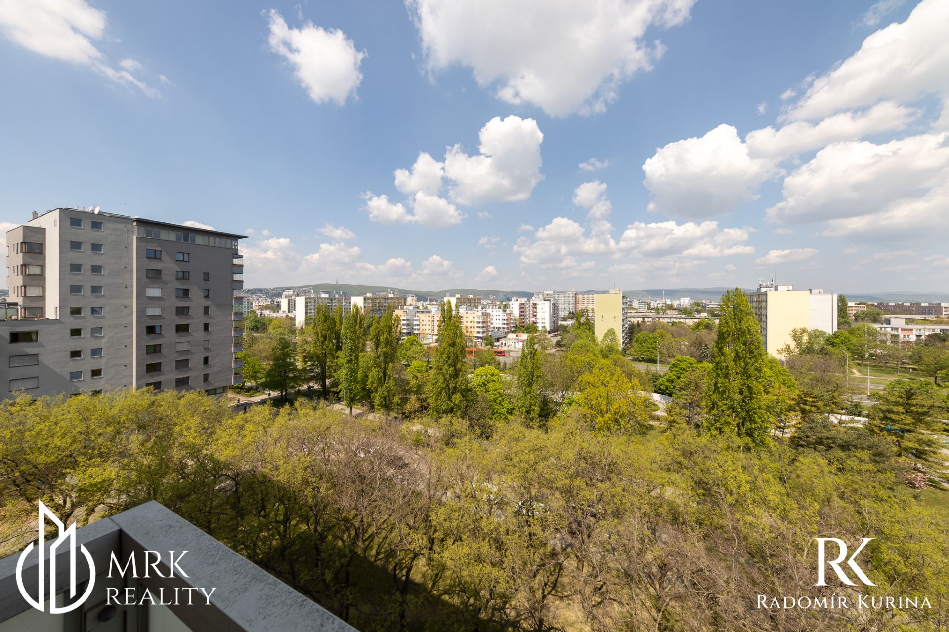 3-izbový byt s balkónom a loggiou, Astrová ulica – Ružinov (Štrkovec)