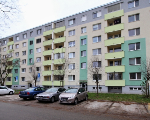 2 IZBOVÝ BYT NA ULICI A. GWERKOVEJ