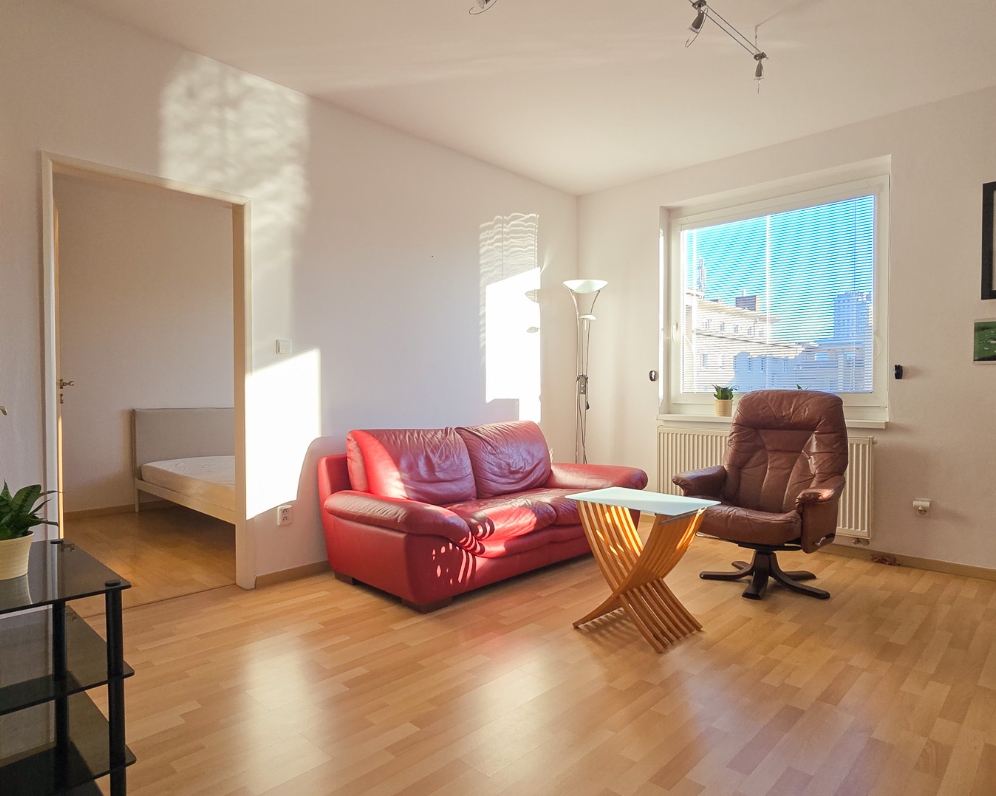 PRENÁJOM - 2 izbový byt Miletičova ulica